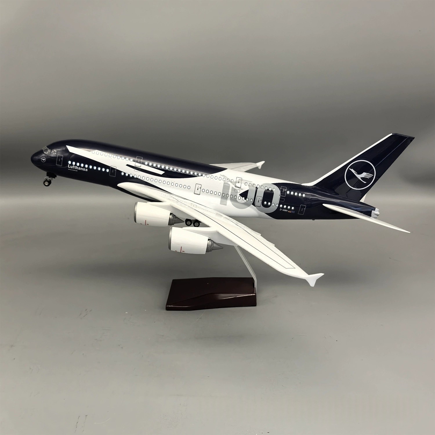 Model Kit Ixchel - Novo Modelo de Avião de Resina
