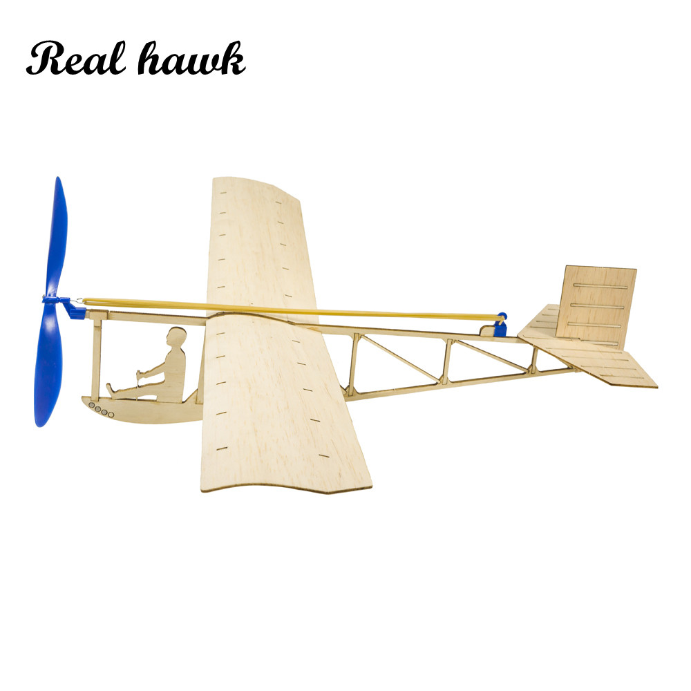 Kit de avião movido com faixa  - Model Kit Centaur avaliação e preço