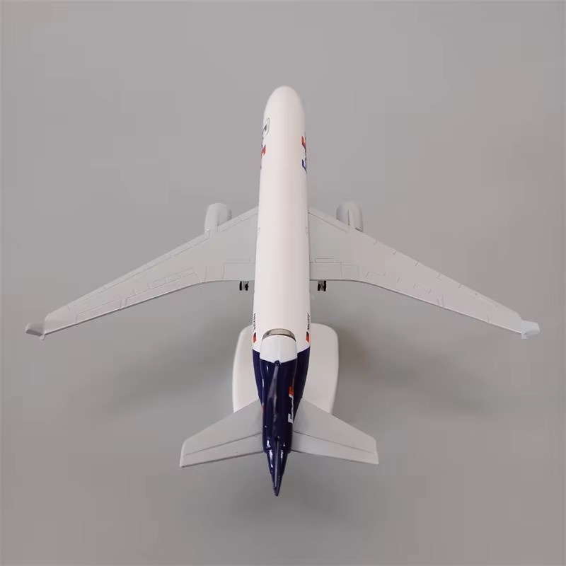 Modelo de avião 20cm ar fedex  - Model Kit Simulator avaliação e preço